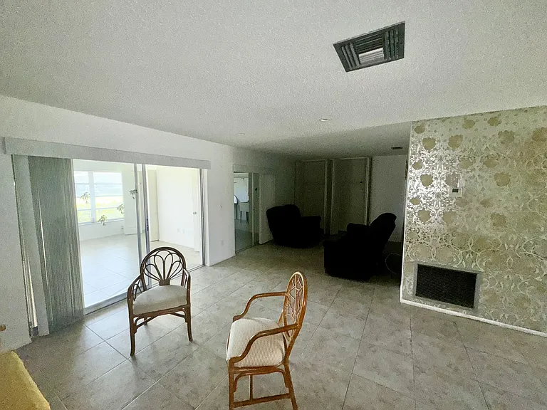 5725 Fernley Dr E #65 — Photo 12