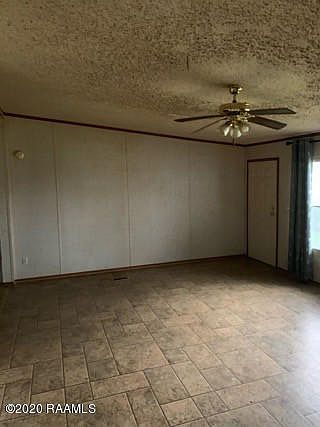 3rd image of 116 Geralyn Dr