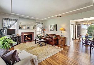 5th image of 6336 W 85th St