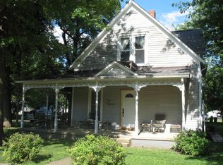 116 N Johnston St, Kenney, IL 61749