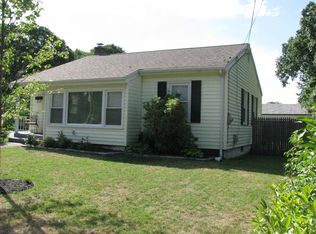 759 Pendleton Ave, Chicopee, MA 01020