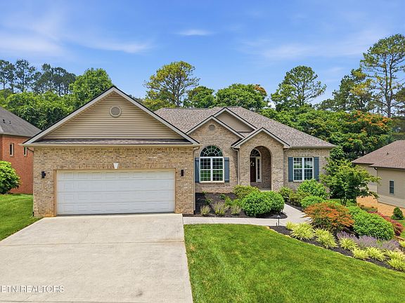 2nd image of 151 Coyatee Cir