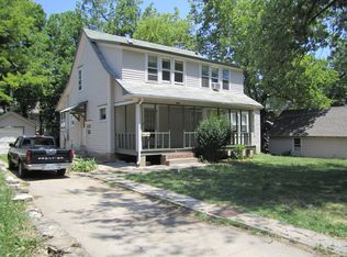 1616 Fairview Ave, Manhattan, KS 66502