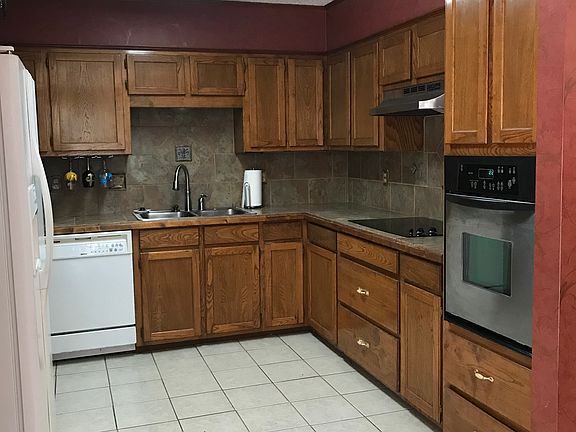 2nd image of 510 Brian Dr