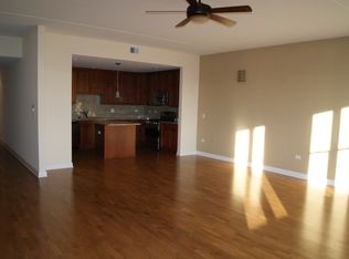 2602 W Diversey Ave #402, Chicago, IL 60647