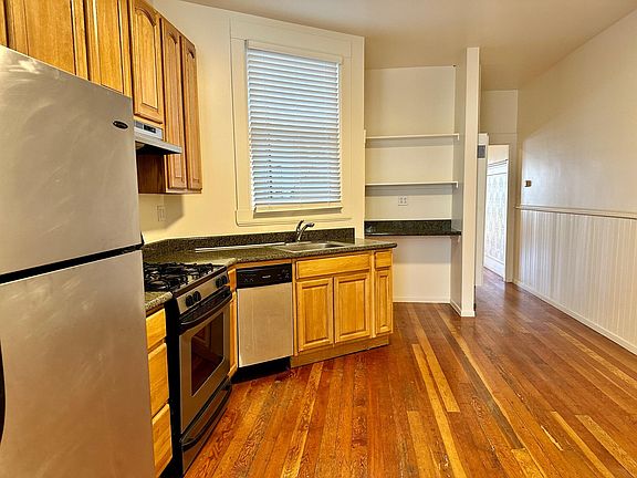 3rd image of 2456 Bryant St