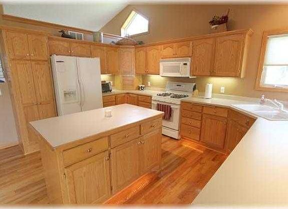 2nd image of 9187 Zumbrota St NE