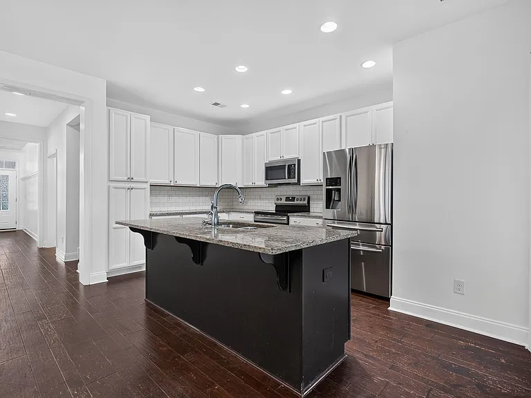 251 Palmetto Walk Dr — Photo 9