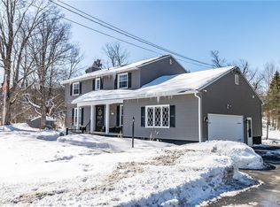 2939 Graffenburg Rd, New Hartford, NY 13413
