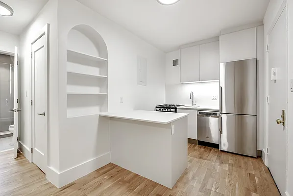 Rented by Akelius Real Estate Management | media 7