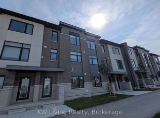 1695 Dersan St #806, Pickering, ON L1X 0S9
