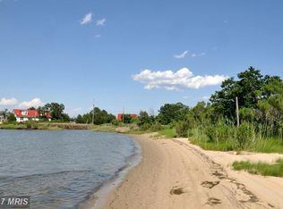 16500 Ball Point Rd, Piney Point, MD 20674