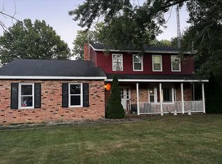 10100 Carriage Dr, Plymouth, IN