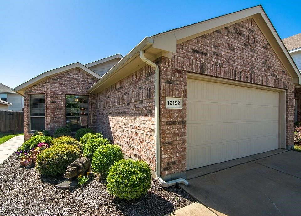 1st image of 12152 Walden Wood Dr