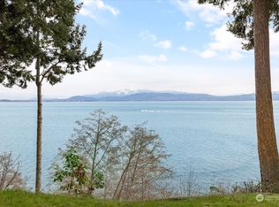 1991 Stick Point Ln, Oak Harbor, WA 98277