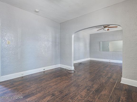 2nd image of 14 Spring St