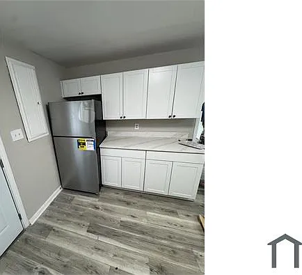708 Trinity Pl — Photo 2