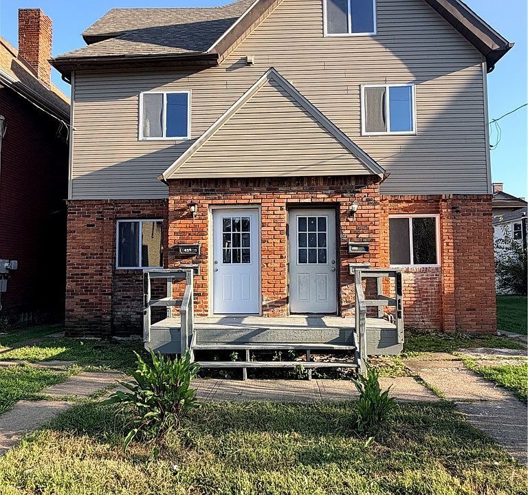 1st image of 439 3rd St