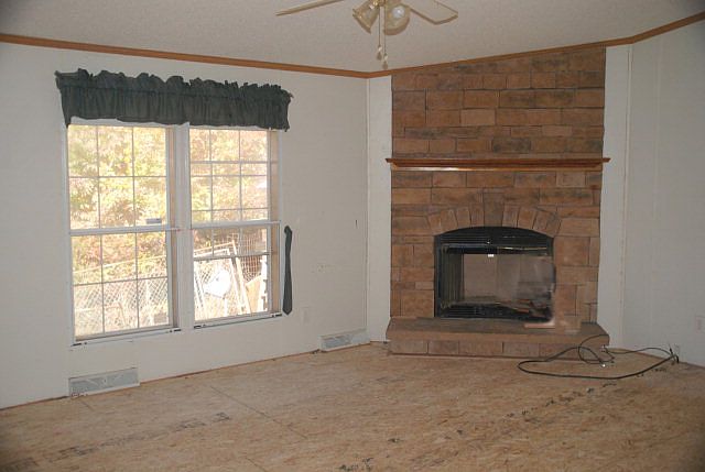 2nd image of 1799 Iron Bridge Rd
