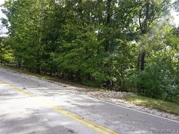 501 Cambridge Dr, Lake Ozark, MO 65049
