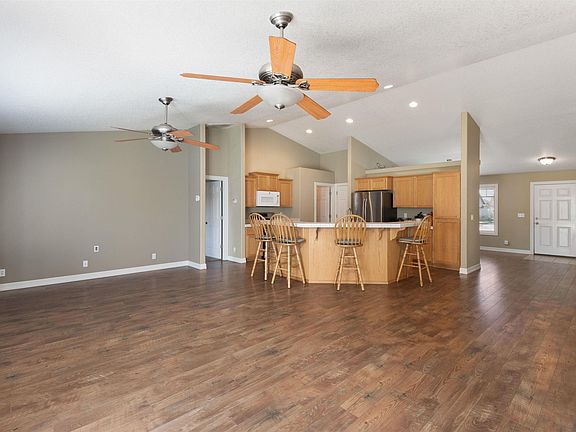 5th image of 8107 Chehalis Dr