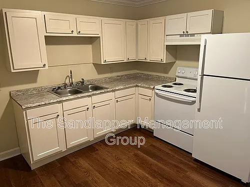 634 Cashew St #B Photo 1