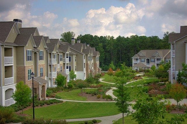 1st image of 3202 Kensington Cir
