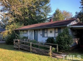 2002 Riddle Rd, Durham, NC 27713