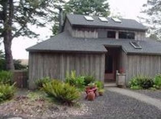 13201 Verde Dr, Mendocino, CA 95460