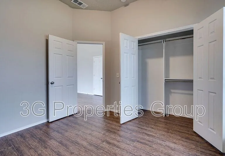 2008 Lamprey Cir — Photo 7