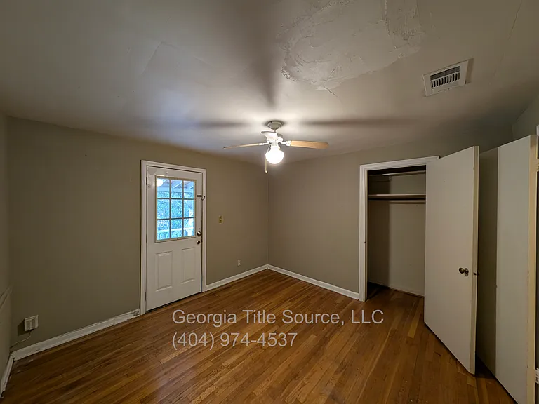 227 Garden Ln #C — Photo 6