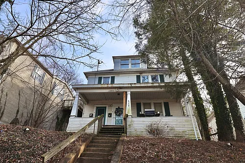 512 Pearl Ave Photo 1