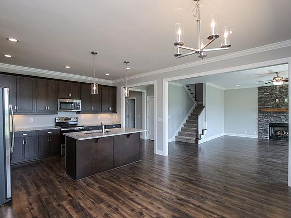 4th image of 1415 Alamo Dr Lot 216