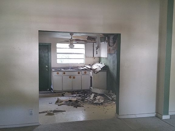 4th image of 1005 E 15th Ave
