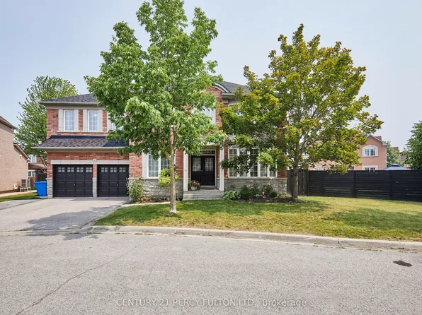 8 Mackeller Ct, Ajax, ON L1T 0G2