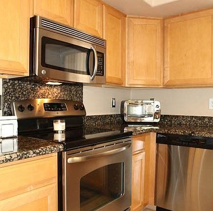 3rd image of 20713 N 38th St