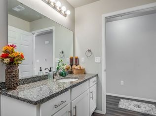 THE CROSSROAD COMMONS, Saukville, WI 53080