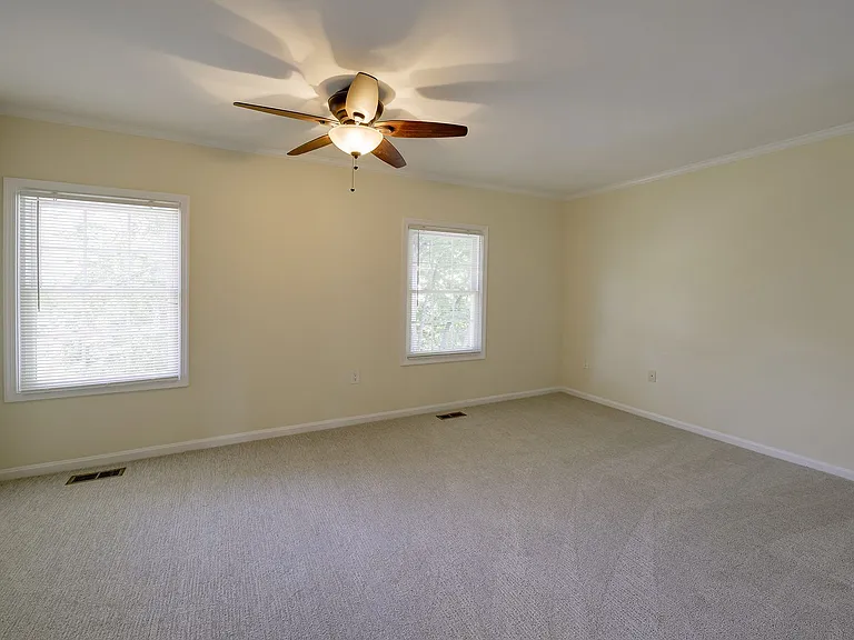 7518 Westlake Ter — Photo 28