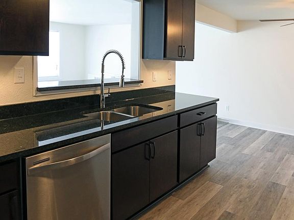 2nd image of 502 N 10th St APT 86