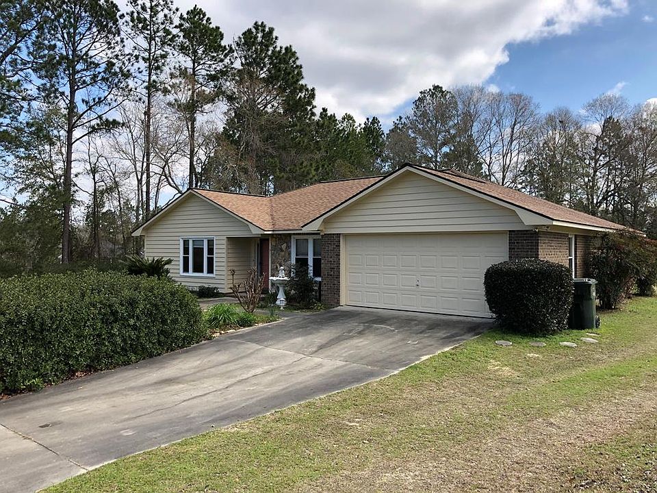 1st image of 911 McAllister Dr