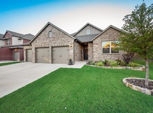 8117 Pistache Ave, Fort Worth, TX 76131