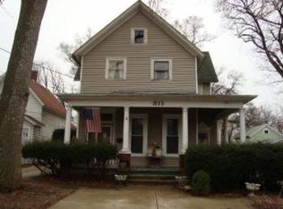 511 Villa St, Elgin, IL 60120