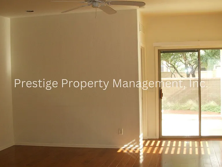 346 E Calle Puente Lindo — Photo 6