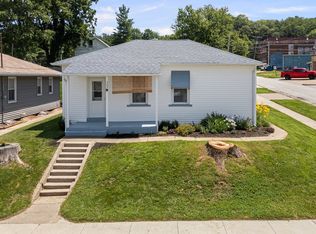 302 N Main St, Port Byron, IL 61275