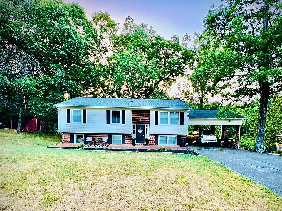 1st image of 2109 Sourwood St