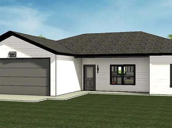 1314 Blunt St, Clay Center, KS 67432