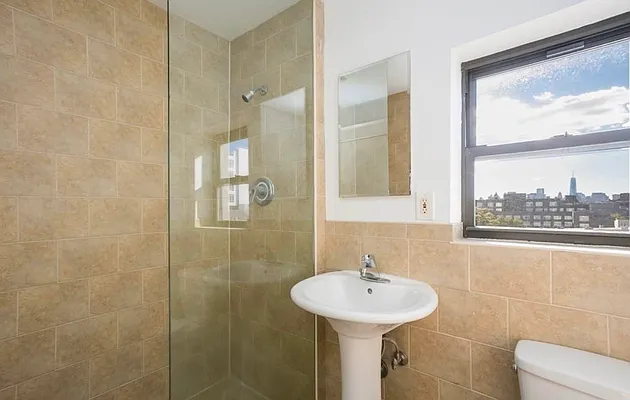 Rented by Compass | media 29