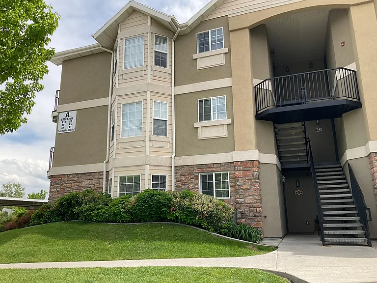 6828 S Clayton Ridge Way #A6 — Photo 2