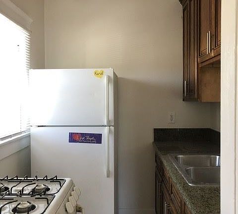 1505571F-422A-4D33-9CE2-CD7BB0F0209C