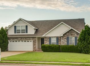 1968 Whirlaway Cir, Clarksville, TN 37042